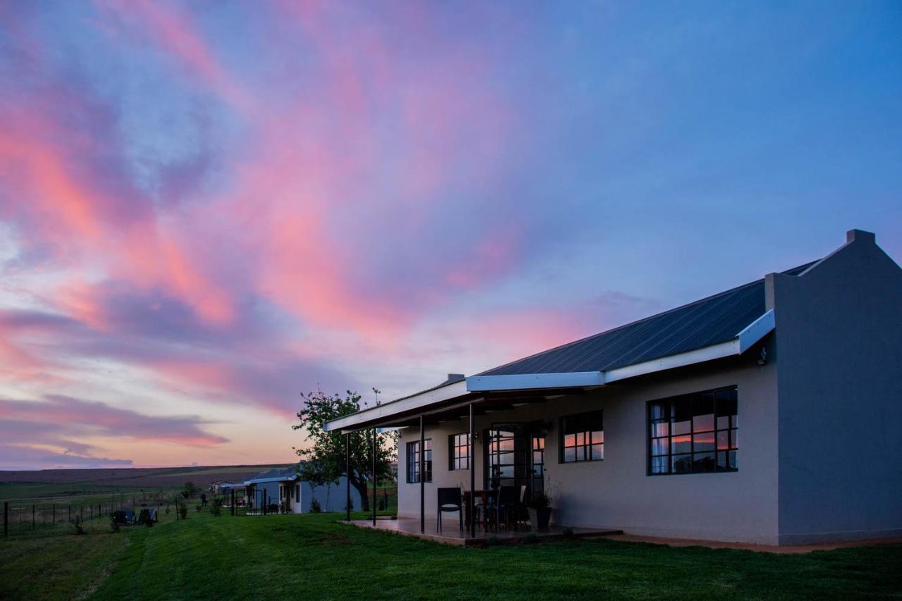 Kezlyn Farm Cottages Бергвил Екстериор снимка