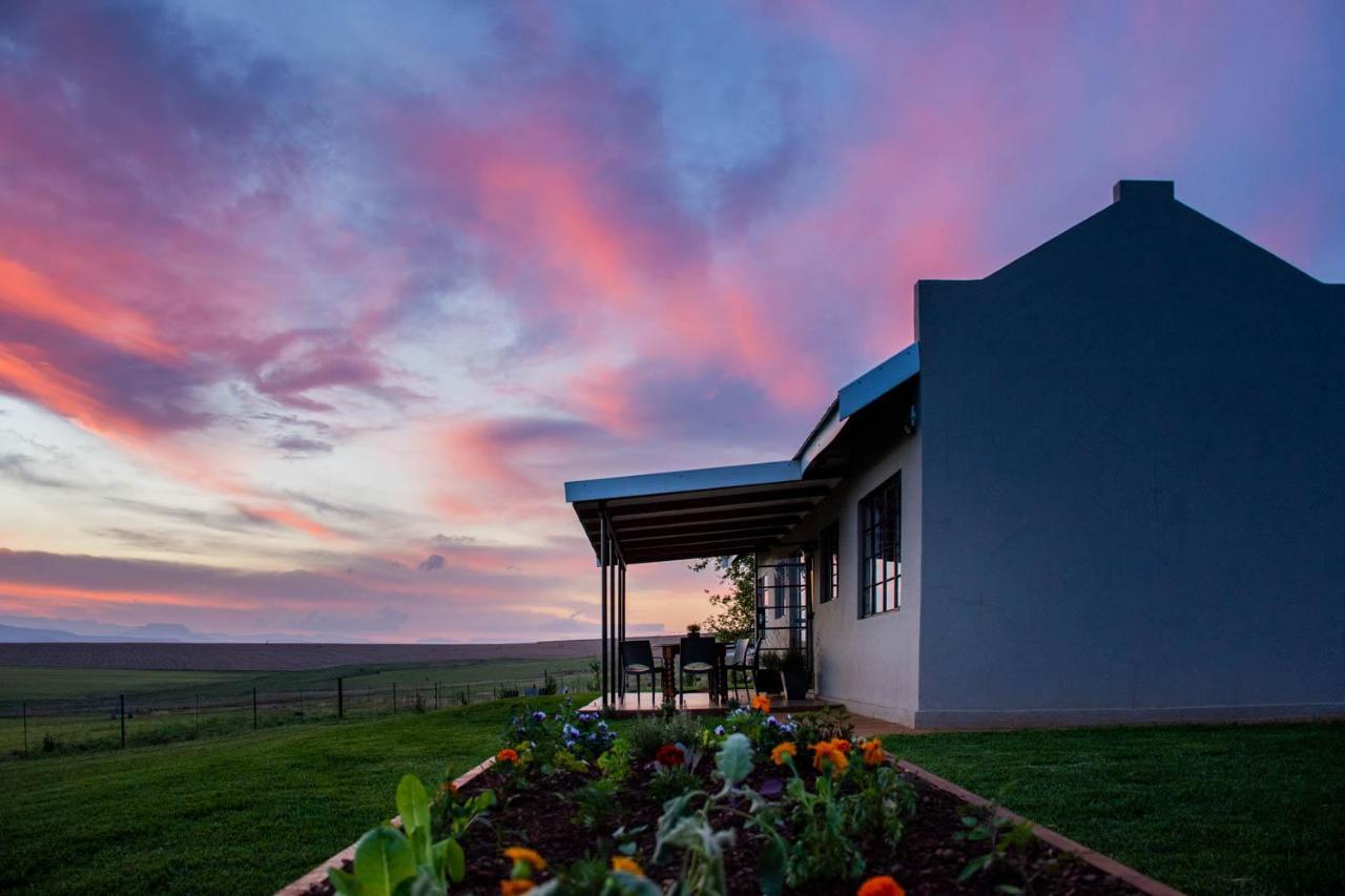 Kezlyn Farm Cottages Бергвил Екстериор снимка